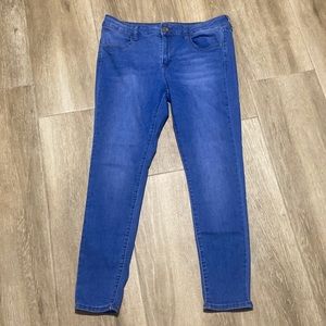 SO low rise jegging 15